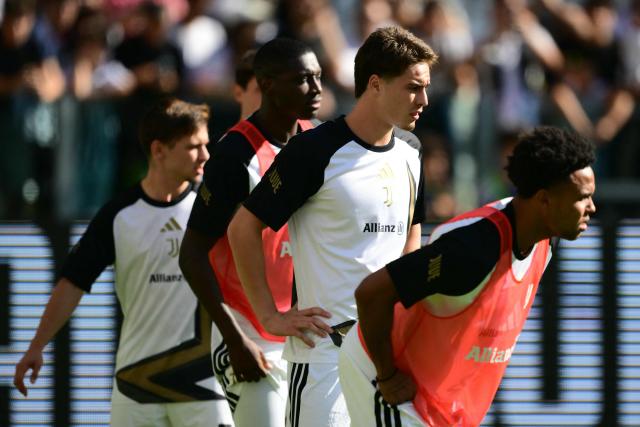 Juventus Turkish forward #10 Kenan Yildiz (C-R) warms up before the friendly football match between Juventus and Juventus Next Gen in the Allianz Stadium in Turin, on August 17, 2026. (Photo by Marco Bertorello / AFP)