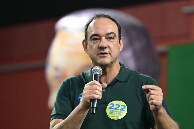 The candidate for governor of Minas Gerais, Flavio Roscoe, speaks during a campaign rally of Senator and right-wing presidential candidate Flavio Bolsonaro at Mackenzie Esporte Clube in Belo Horizonte, Brazil on August 17, 2026. Brazilians will go to the polls next October 4 once again deeply polarized and under the shadow of US President Donald Trump, who has backed conservative candidates in recent elections in Latin America. (Photo by Gledston Tavares / AFP)