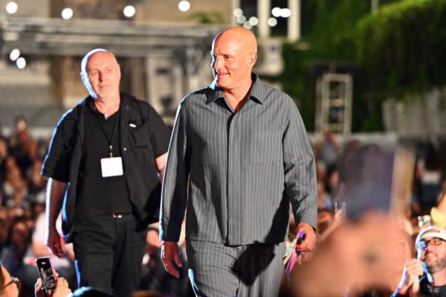 US actor Woody Harrelson (c) arrives for the "Heart Of Sarajevo" award ceremony at the 32nd Sarajevo Film Festival in Sarajevo, Bosnia and Herzegovina, on August 18, 2026. (Photo by ELVIS BARUKCIC / AFP)
