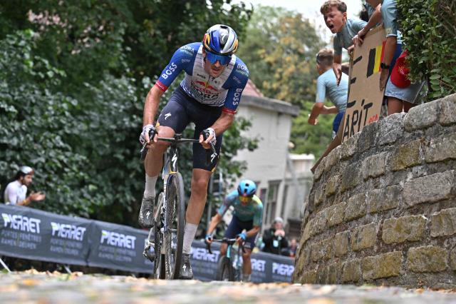 Red Bull-BORA-hansgrohe's New Zealander rider Laurence Pithie competes in the stage 3 of the 'Renewi Tour' multi-stage cycling race, from Celles to Geraardsbergen (182 km) on August 21, 2026. (Photo by DAVID PINTENS / Belga / AFP) / Belgium OUT