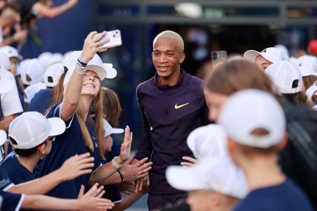 Winner of the men's 400 m event Botswana's Busang Collen Kebinatshipi  arrives for the awards ceremony at the Silesia Diamond League athletics meeting in Katowice, Poland, on August 23, 2026. (Photo by Wojtek RADWANSKI / AFP)