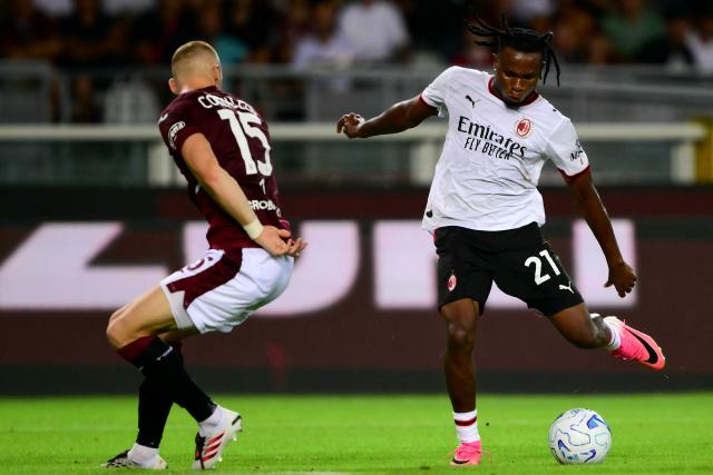 AC Milan’s Nigerian forward #21 Samuel Chukwueze shoots but misses his chance during the Italian Serie A football match between Torino FC and AC Milan at the Olympic Stadium Grande Torino in Turin, northern Italy on August 23, 2026. (Photo by Marco Bertorello / AFP)