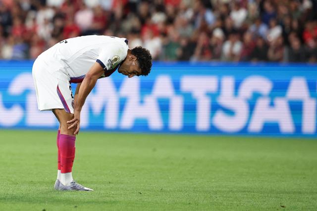 PSG's Moroccan defender #02 Achraf Hakimi reacts during the French L1 football match between Stade Rennais FC and Paris Saint-Germain (PSG) at the Roazhon Park stadium in Rennes, western France on August 23, 2026. (Photo by ALAIN JOCARD / AFP)