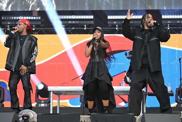 Colombian Hip hop group ChocQuibTown perform on stage during the "Voces por la Vida" charity concert to support people affected by the 7.4-magnitude earthquake at the Vive Claro Distrito Cultural music venue in Bogota on August 23, 2026. (Photo by Raul ARBOLEDA / AFP)