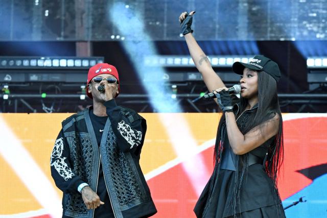Colombian Hip hop group ChocQuibTown perform on stage during the "Voces por la Vida" charity concert to support people affected by the 7.4-magnitude earthquake at the Vive Claro Distrito Cultural music venue in Bogota on August 23, 2026. (Photo by Raul ARBOLEDA / AFP)