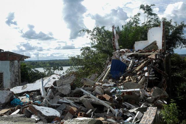 A view of a house destroyed by a magnitude 7.4 earthquake in Buenaventura, Valle del Cauca department, Colombia, on August 24, 2026, two weeks after the quake struck the area. (Photo by Cesar QUEIROZ / AFP)