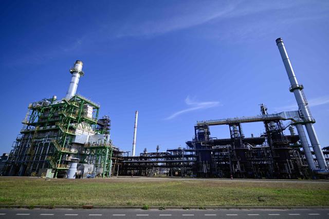 A partial view shows the PCK Schwedt refinery in Schwedt, northeastern Germany, inside the company's plant on August 26, 2026, during a press visit of the compound.  (Photo by Tobias SCHWARZ / AFP)