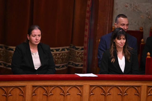 Hungarian political scientist Anna Unger (L), candidate as the head of the National Asset Recovery and Asset Protection Office (NVVH) and and her deputy candidate Katalin Tasnadi (R) attend the vote at the Parliament in Budapest on August 28, 2026. (Photo by Attila KISBENEDEK / AFP)