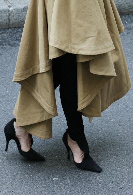 A detail shows the shoes of Canadian singer Celine Dion as she arrives at Hotel Le Royal Monceau in Paris on August 28, 2026, ahead of her series of concerts in the French capital. Celine Dion, 58, announced in late March, in a video and a message projected onto the Eiffel Tower, her return to the stage, in Paris, after six years away from the public, between the pandemic and persistent health problems. She has suffered since 2022 from stiff person syndrome, a rare and incurable neurological condition. (Photo by Thomas SAMSON / AFP)