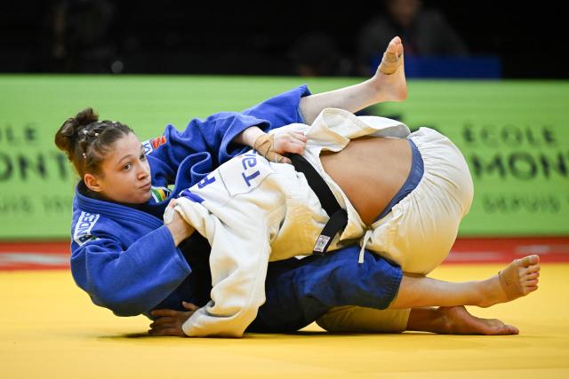 Portugal's Catarina Costa (white) and Brazil's Clarice Ribeiro compete in the women's under 48kg bronze medal bout at the Lausanne Grand Slam judo tournament, part of the IJF World Judo Tour, in Prilly on August 28, 2026. (Photo by Fabrice COFFRINI / AFP)