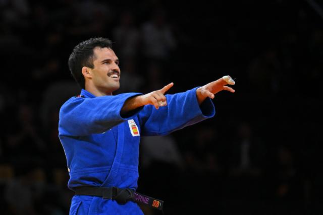 Spain's David Garcia Torne reacts after winning his men's under 66kg bronze medal bout at the Lausanne Grand Slam judo tournament, part of the IJF World Judo Tour, in Prilly on August 28, 2026. (Photo by Fabrice COFFRINI / AFP)