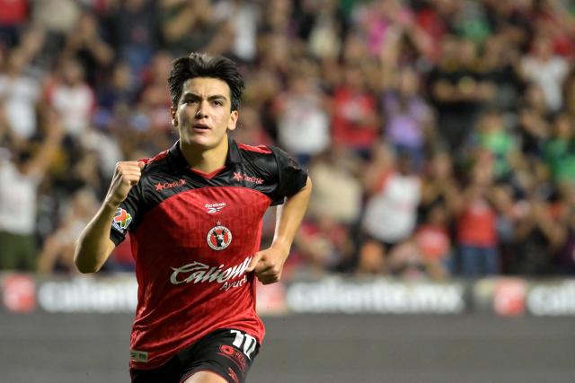 Tijuana's midfielder #10 Gilberto Mora celebrates scoring his team's second goal during the Liga MX Apertura tournament football match between Tijuana and Pumas at the Caliente stadium in Tijuana, Baja California state, Mexico, on August 28, 2026. (Photo by Guillermo Arias / AFP)