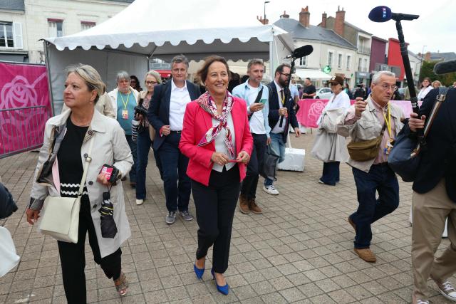 Former French presidential candidate and former minister of ecology Segolene Royal arrives to attend the French left-wing Socialist Party (PS) summer camp in Blois, center France on August 29, 2026. The Parti Socialiste (PS - Socialist Party) kicked off its annual summer gathering in Blois on August 28, with the planned primary of the broader left-wing socialist and democratic camp firmly in focus. For now, Place Publique leader Raphael Glucksmann is seen as the frontrunner, having secured the backing of several prominent figures, including Boris Vallaud, head of the Socialist deputies in the National Assembly. (Photo by ALAIN JOCARD / AFP)