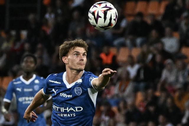 Troyes' French defender #2 Lucas Maronnier looks at the ball during the French L1 football match between FC Lorient and ESTAC Troyes at the Stade du Moustoir in Lorient, western France, on August 29, 2026. (Photo by Sebastien Salom-Gomis / AFP)