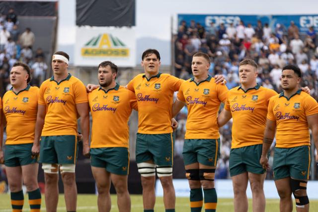 Australia's Wallabies sing the anthem before the start of the Rugby Union test match between Argentina and Australia at the 23 de Agosto stadium in San Salvador de Jujuy, Jujuy province, Argentina, on August 29, 2026. (Photo by Ramiro VEGA / AFP)