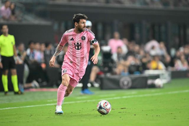 Inter Miami's Argentine forward #10 Lionel Messi controls the ball during the Major League Soccer (MLS) regular season football match between Inter Miami CF and CF Montreal at Nu Stadium in Miami, Florida, on August 29, 2026. (Photo by CHANDAN KHANNA / AFP)