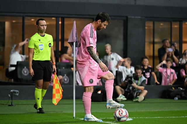 Inter Miami's Argentine forward #10 Lionel Messi prepares to take a corner kick during the Major League Soccer (MLS) regular season football match between Inter Miami CF and CF Montreal at Nu Stadium in Miami, Florida, on August 29, 2026. (Photo by CHANDAN KHANNA / AFP)