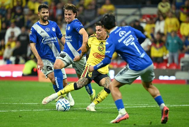 America's Uruguayan midfielder #07 Brian Rodriguez (C) scores his team's second goal during the Liga MX Apertura tournament football match between America and Puebla, at Bannorte stadium in Mexico City on August 29, 2026. (Photo by YURI CORTEZ / AFP)