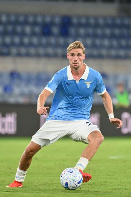 Lazio's Dutch midfielder #24 Kenneth Taylor passes the ball during the Italian Serie A football match between Lazio and Genoa at the Olympic Stadium in Rome on August 30, 2026. (Photo by Alberto PIZZOLI / AFP)