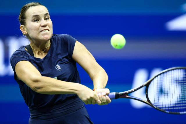 USA's Sofia Kenin hits a backhand against USA's Serena Williams during the women's singles first round tennis match on day one of the US Open tennis tournament at the USTA Billie Jean King National Tennis Center in New York City on August 30, 2026. (Photo by CHARLY TRIBALLEAU / AFP)