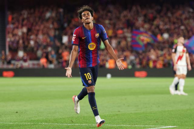 Barcelona's Spanish forward #10 Lamine Yamal celebrates scoring his team's fifth goal during the Spanish league football match between FC Barcelona and Rayo Vallecano de Madrid at Camp Nou Stadium in Barcelona on August 31, 2026. (Photo by Lluis GENE / AFP)