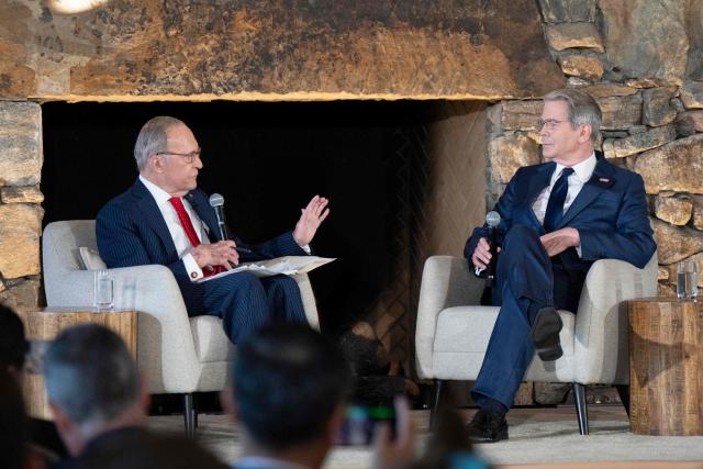 (L-R) Former director of the US National Economic Council Larry Kudlow and US Secretary of Treasury Scott Bessent speak at the G20 Finance Ministers and Central Bank Governors’ meeting in Asheville, North Carolina, on September 1, 2026. (Photo by Allison Joyce / AFP)
