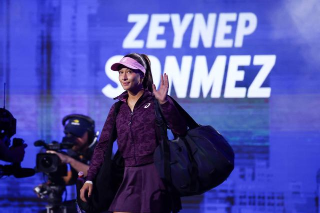 Turkey's Zeynep Sonmez arrives for her match against USA's Coco Gauff during the women's singles first round tennis match on day three of the US Open tennis tournament at the USTA Billie Jean King National Tennis Center in New York City on September 1, 2026. (Photo by CHARLY TRIBALLEAU / AFP)