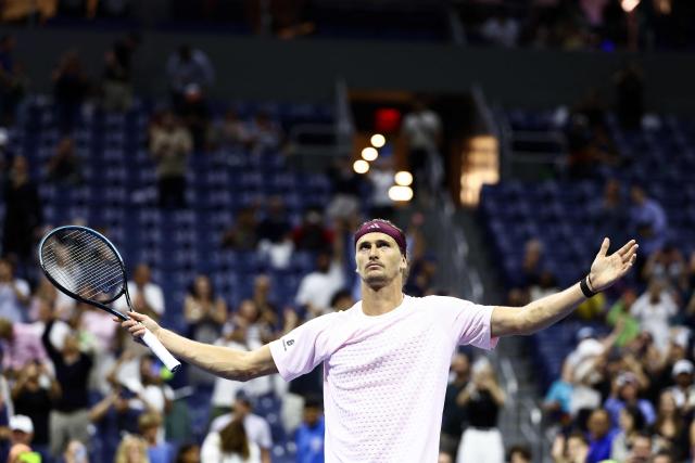 Germany's Alexander Zverev celebrates after defeating Italy's Lorenzo Sonego during the men's singles first-round tennis match on day three of the US Open tennis tournament at the USTA Billie Jean King National Tennis Center in New York City on the early hours of September 2, 2026. (Photo by CHARLY TRIBALLEAU / AFP)