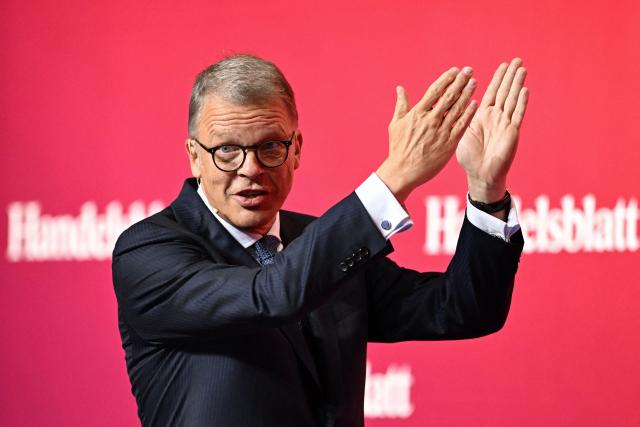 Deutsche Bank CEO Christian Sewing gestures as he delivers a speech at the German banking sector congress in Frankfurt am Main, western Germany on September 2, 2026. (Photo by Kirill KUDRYAVTSEV / AFP)