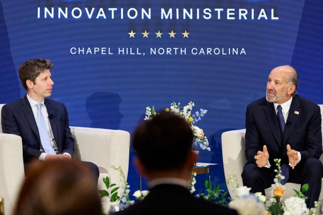 (L/R) Open AI CEO Sam Altman and US Secretary of Commerce Howard Lutnick speak during the G20 Innovation Ministerial in Chapel Hill, North Carolina, on September 2, 2026. (Photo by Matt RAMEY / AFP)