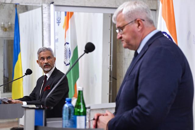 India's External Affairs Minister Subrahmanyam  Jaishankar (L) and Ukraine's Foreign Affairs Minister Andrii Sybiha (R) hold a joint press conference following their meeting in Kyiv on September 3, 2026, amid the Russian invasion of Ukraine. (Photo by Genya SAVILOV / AFP)