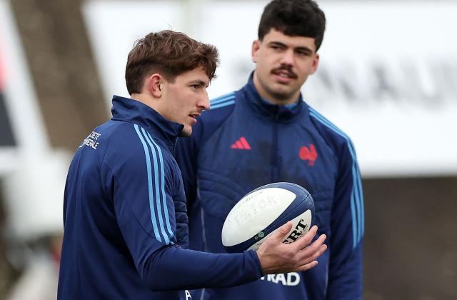 (FILES) France's flanker Oscar Jegou (L) and France's lock Hugo Auradou take part in a training session in Marcoussis, south of Paris, on January 26, 2025, as part of the preparation for the 6 Nations Rugby Union tournament match between France and Wales. A top Argentine provincial court on September 3, 2026, dismissed rape charges against French rugby players Oscar Jegou and Hugo Auradou, following the lead of two lower courts, a lawyer for the men's accuser told AFP. (Photo by FRANCK FIFE / AFP)