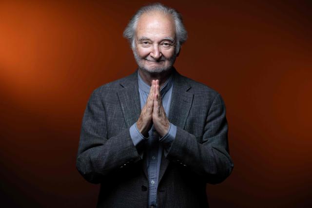 French economic and social theorist, writer and political adviser Jacques Attali poses during a photo session in Paris on September 3, 2026 . (Photo by Joel Saget / AFP)