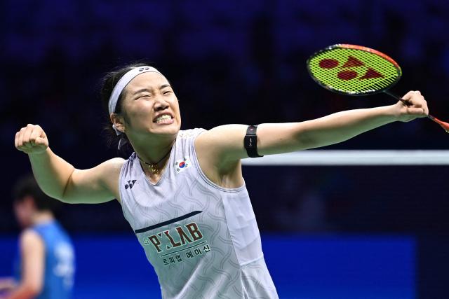 South Korea's An Se-young celebrates after winning against Japan's Akane Yamaguchi during their women's singles semi-final match at the 2026 China Masters badminton tournament in Shenzhen, southern China's Guangdong province on September 5, 2026. (Photo by CN-STR / AFP) / China OUT