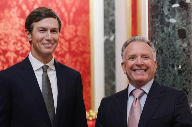 In this pool photograph distributed by the Russian state agency Sputnik, US President Donald Trump's son-in-law Jared Kushner (L) and US Special Envoy Steve Witkoff (R) smile prior to their meeting with Russian president in Moscow on September 5, 2026. Russian President Vladimir Putin met with US envoys Steve Witkoff and Jared Kushner on September 5, 2026 for talks on ending more than four years of war in Ukraine. "The situation is of course not simple," Putin told the US officials in footage aired on Russian state media. (Photo by Gavriil GRIGOROV / POOL / AFP) / *** Editor's note: This image is distributed by the Russian state owned agency Sputnik ***