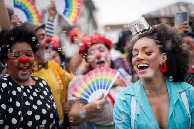 Artists take part in the International Clown Gathering, which brings together artists and circus art enthusiasts in Mariana, in the state of Minas Gerais, Brazil, on September 5, 2026. (Photo by Douglas MAGNO / AFP)