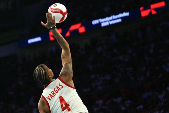 Turkey's opposite #04 Melissa Teresa Vargas serves during the Women's European Volleyball Championship EuroVolley final match between Italy and Turkey at the Sinan Erdem Sports Hall in Istanbul on September 6, 2026. (Photo by Ozan KOSE / AFP)