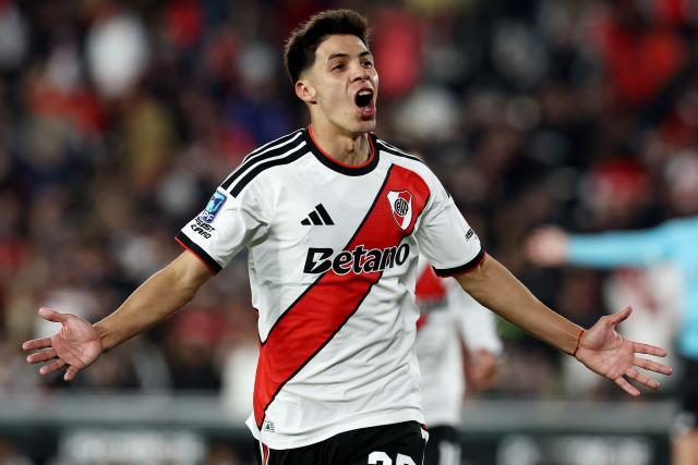 River Plate's midfielder #26 Tomas Galvan celebrates scoring his team's second goal during the Argentine Professional League 2026 Clausura tournament football match between River Plate and Independiente Rivadavia, at the Monumental Mas stadium in Buenos Aires on September 6, 2026. (Photo by Alejandro PAGNI / AFP)