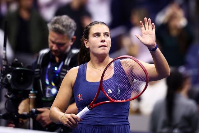 USA's Emma Navarro celebrates after victory during the women's singles round of 16 tennis match against Russia's Anna Kalinskaya on day eight of the US Open tennis tournament at the USTA Billie Jean King National Tennis Center in New York City on September 6, 2026. (Photo by CHARLY TRIBALLEAU / AFP)