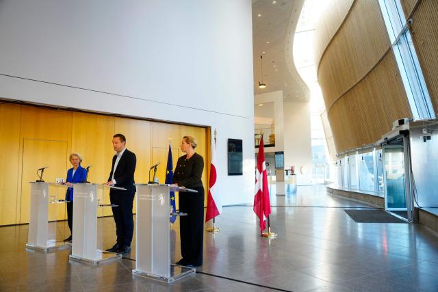(R-L) Denmark's Prime Minister Mette Frederiksen, Greenland's leader Jens-Frederik Nielsen, and EU Commission President Ursula von der Leyen hold a press conference in Nuuk, Greenland, on September 7, 2026. (Photo by Mads Claus Rasmussen / Ritzau Scanpix / AFP) / Denmark OUT
