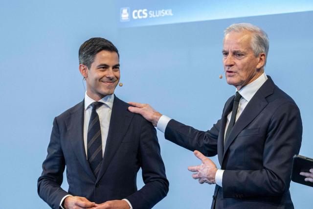 Prime Minister Rob Jetten (L) and his Norwegian counterpart Jonas Gahr Store attend a visit to Yara Sluiskil, Europe's largest fertilizer plant, in Sluiskil on September 7, 2026. They attended the opening of the Carbon Capture and Storage (CCS) project. In this industrial carbon capture project, up to 800,000 tonnes of CO2 are captured and stored under the North Sea annually. (Photo by Jonas ROOSENS / ANP / AFP) / Netherlands OUT