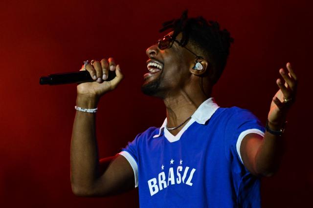 US musician Jon Batiste performs on stage during the fourth day of Rock in Rio music festival at Rio 2016 Olympic Park in Rio de Janeiro, Brazil on September 7, 2026. (Photo by Pablo PORCIUNCULA / AFP)