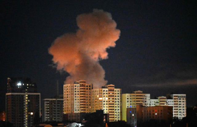 Smoke from an explosion rises following Russian missiles strike in Kyiv, Ukraine, early on September 8, 2026, amid Russian invasion in Ukraine. A wave of strong explosions rang out in Kyiv, AFP journalists said, as Russia resumed strikes on the Ukrainian capital after a three-day halt. Russian President Vladimir Putin had ordered the pause in attacks as US President Donald Trump's envoys Steve Witkoff and Jared Kushner visited the Russian and Ukrainian capitals at the weekend. (Photo by Sergei SUPINSKY / AFP)