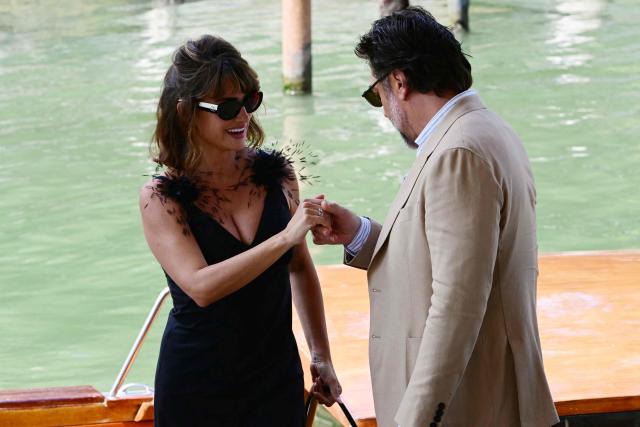 Actress Penelope Cruz and actor Javier Bardem arrive on a taxi-boat for the photocall of "Bunker" presented in competition at the 83rd International Venice Film Festival, at Venice Lido on September 8, 2026. (Photo by Stefano Rellandini / AFP)