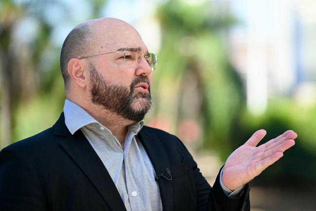 Robson Carvalho, an economist and researcher at the University of Brasilia, speaks during an interview with AFP in Brasilia on August 31, 2026. While campaigning in 2022, Brazil's President Luiz Inacio Lula da Silva vowed to put "picanha" on the plates of the people but that promise has come back to haunt him as the price of Brazilians' favorite cut of beef -- a slab of rump bordered by a cap of fat -- creeps higher. (Photo by Evaristo Sa / AFP)