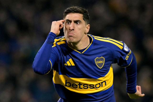 Boca Juniors' Uruguayan forward #16 Miguel Merentiel celebrates after scoring a goal during the Copa Sudamericana quarter-final first leg football match between Argentina's Boca Juniors and Brazil's Sao Paulo at La Bombonera stadium in Buenos Aires on September 8, 2026. (Photo by JUAN MABROMATA / AFP)