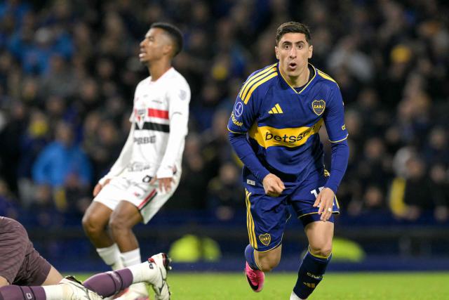 Boca Juniors' Uruguayan forward #16 Miguel Merentiel celebrates after scoring a goal during the Copa Sudamericana quarter-final first leg football match between Argentina's Boca Juniors and Brazil's Sao Paulo at La Bombonera stadium in Buenos Aires on September 8, 2026. (Photo by JUAN MABROMATA / AFP)
