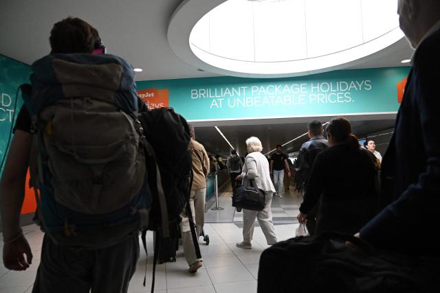 at the South Terminal of London Gatwick airport near Crawley, southern England on September 9, 2026, following second day of major disruption due an issue affecting the NATS air traffic control systems. UK travellers faced more misery on September 9, with more than 150 flights scrapped across the country, as Britain's air traffic control service scrambled to recover from a technical glitch that sparked chaos. (Photo by JUSTIN TALLIS / AFP)