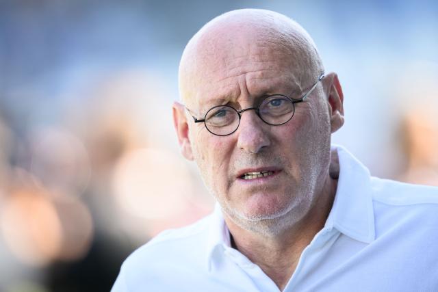 Montpellier's Rugby director Bernard Laporte arrives prior to the French Top 14 rugby union match between RC Vannes and Montpellier Herault Rugby (MHR) at Stade de la Rabine in Vannes, western France,  on September 12, 2026.  (Photo by Loic VENANCE / AFP)