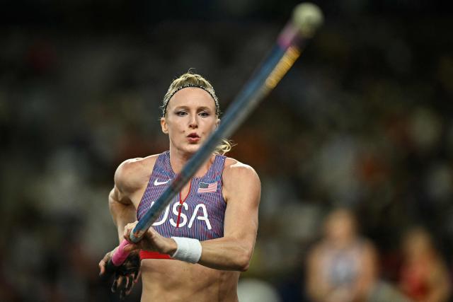US' athlete Sandi Morris competes in the women's pole vault final during the World Athletics Ultimate Championship at the Gyula Zsivotzky National Athletics Centre, in Budapest on September 12, 2026. (Photo by Ben STANSALL / AFP)